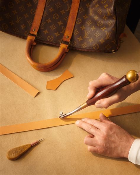 louis vuitton reparaciones|louis vuitton leather repair.